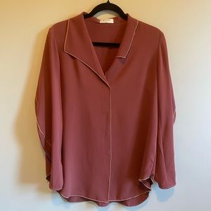 Aritzia | Blouse